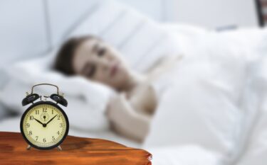 眠いスピリチュアルな意味とは？女性が寝ても寝ても眠いのは何故？原因は？恋愛への影響とは？
